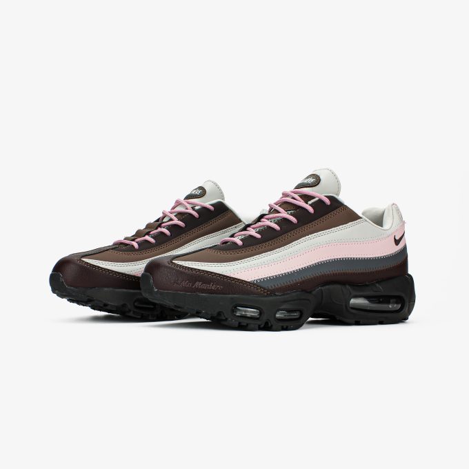 A Ma Maniere x Nike Air Max 95 Black Violet