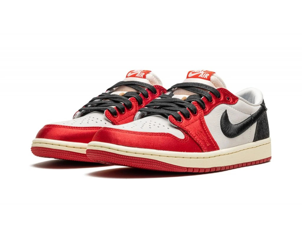 Nike Jordan 1 Low Retro OG Trophy Room Away